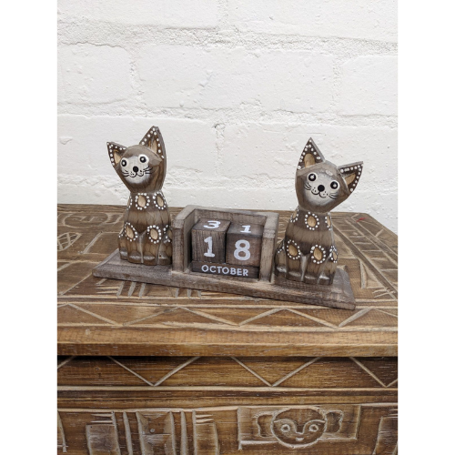 Fair-trade Handmade Wooden Double Cat Calendar