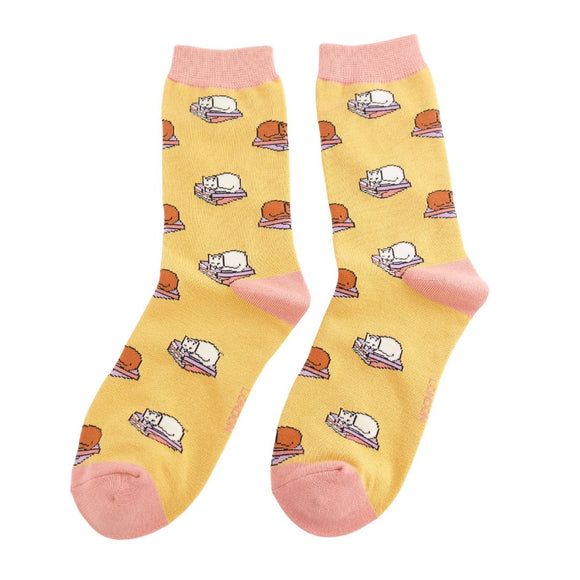 Miss Sparrow Bamboo Cat Socks 'Cat Nap' Yellow